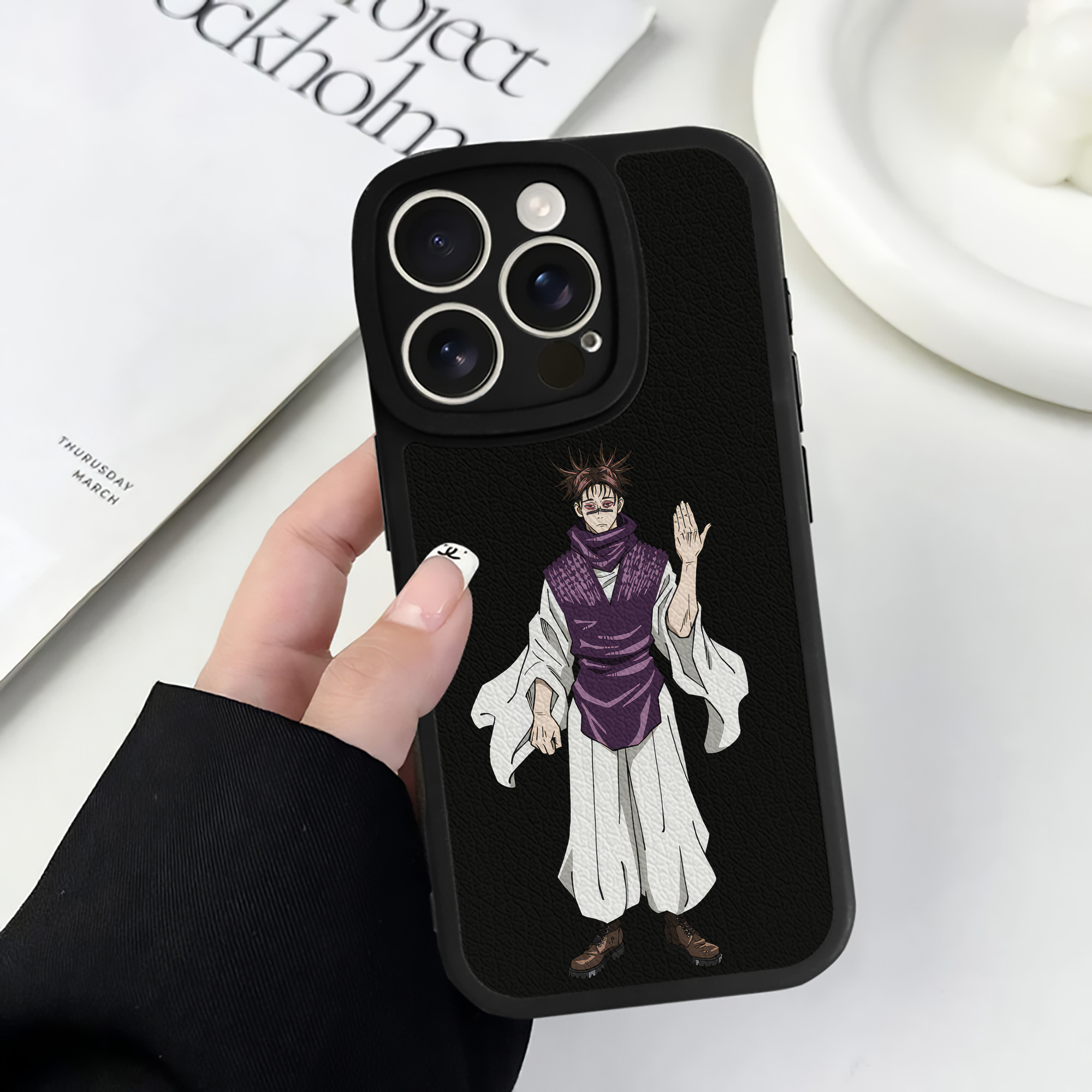 （画像用） 呪術廻戦 Jujutsu Kaisen 【iPhone 16シリーズ対応】シリコンスマホケース（レザー調） 材質：シリコン